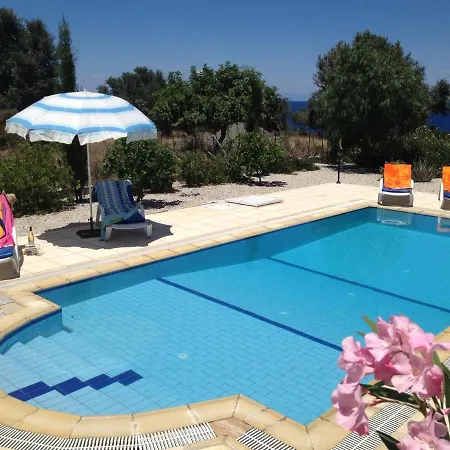 別荘 The Lookout - Sea, Pool & Mountain Views *